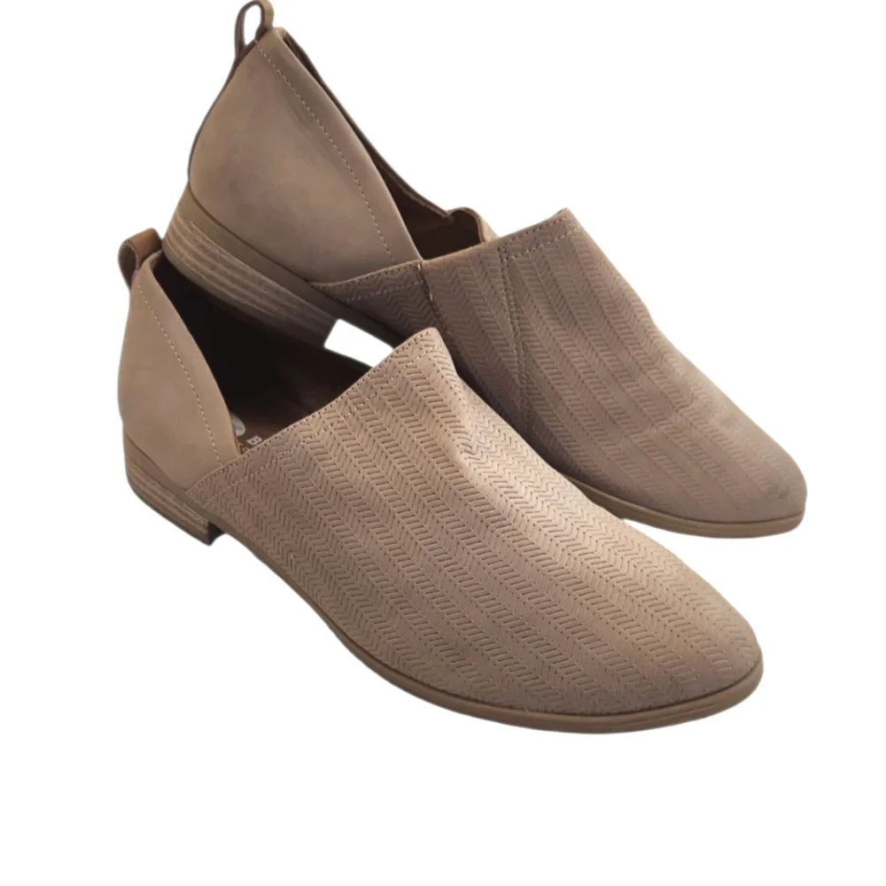 Dr Scholls Taupe Ruler Shootie Shoes. Size 9.5